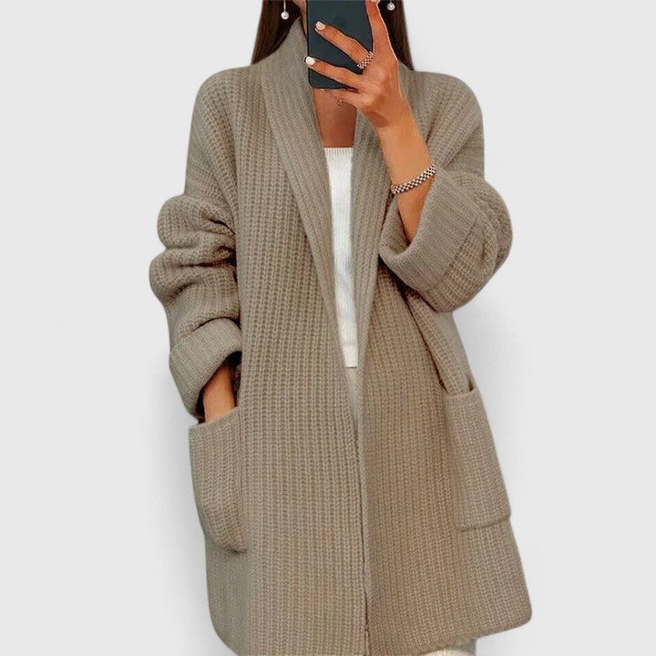 Jan | Comfortable Cardigan Camel