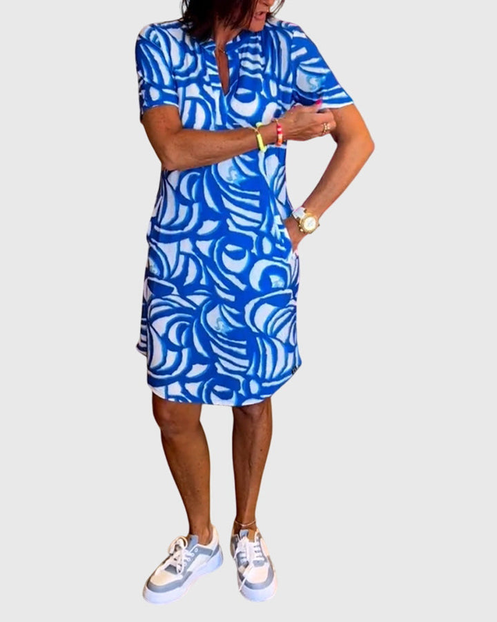 Elle™ | Flattering Avenue Walk Dress