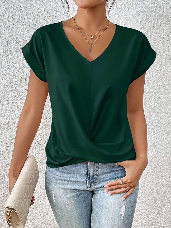 Zoe - The V-Neck Relaxed Fit T-Shirt Zenvora