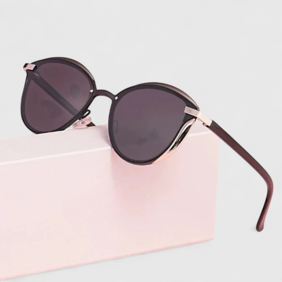 Preslee | Sophisticated Sunglasses Black