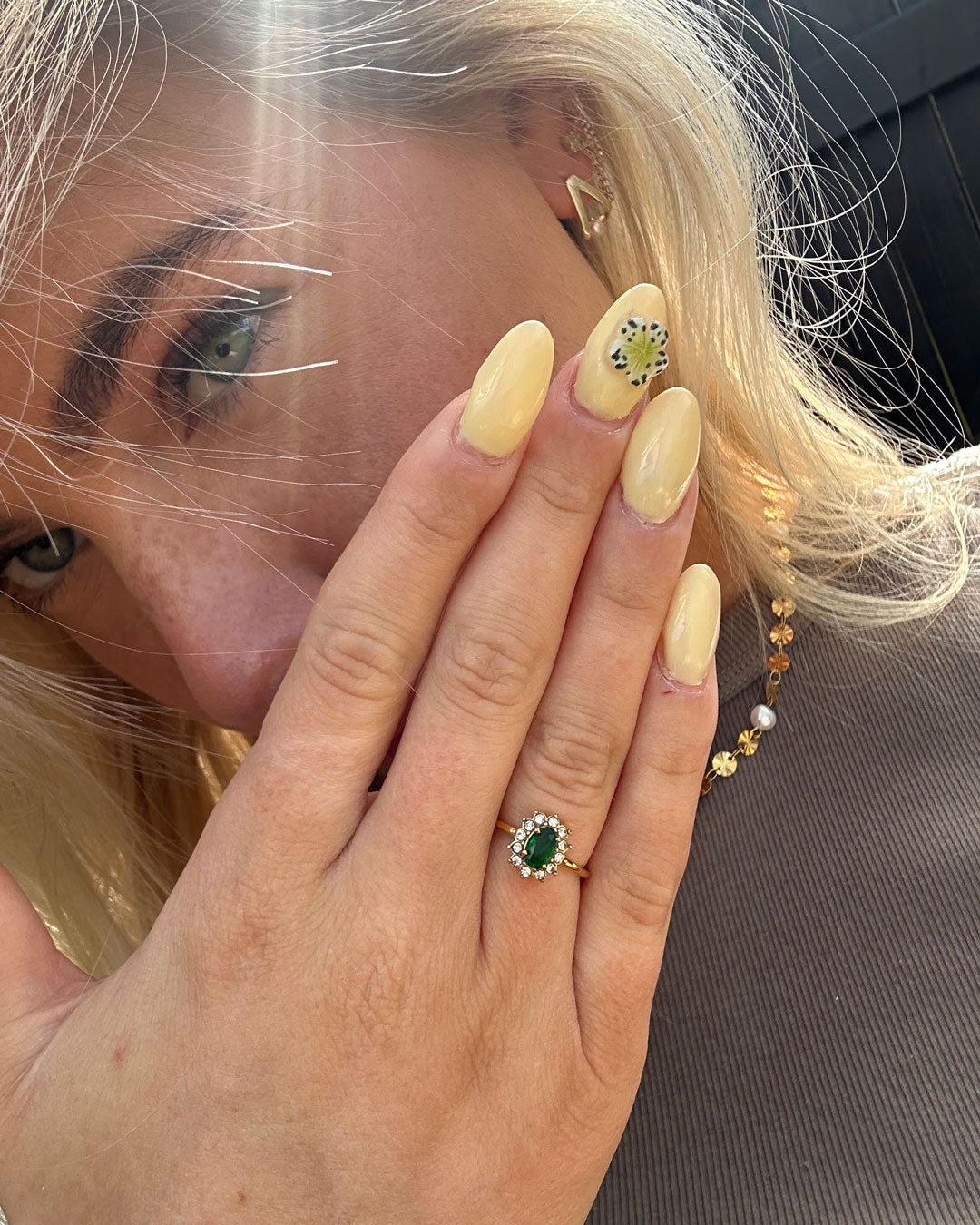 Amaryelle | Green Zirconia Ring