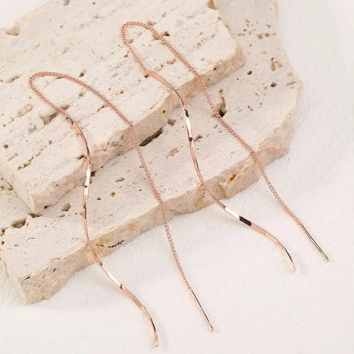 Jane | Long Earrings with Wavy Design