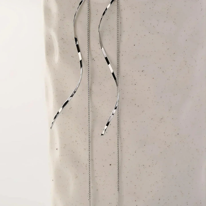Jane | Long Earrings with Wavy Design