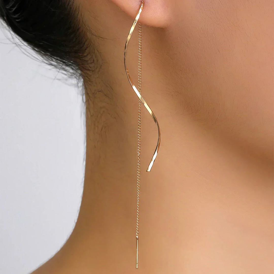 Jane | Long Earrings with Wavy Design