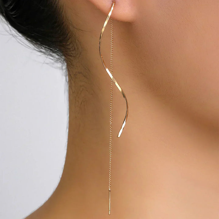 Jane | Long Earrings with Wavy Design