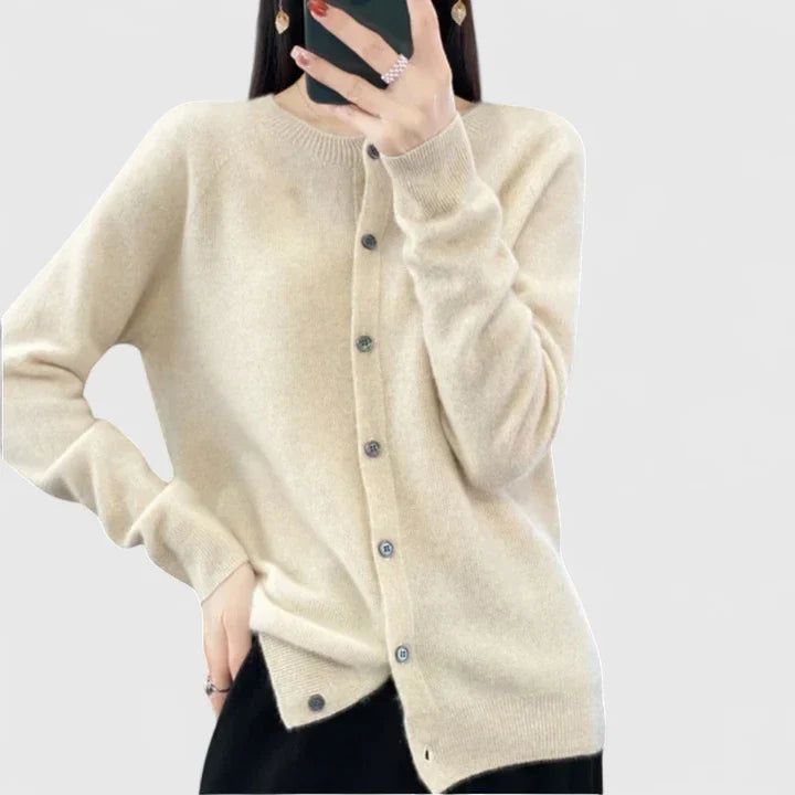 Lyxandria | Comfortable Cardigan Beige