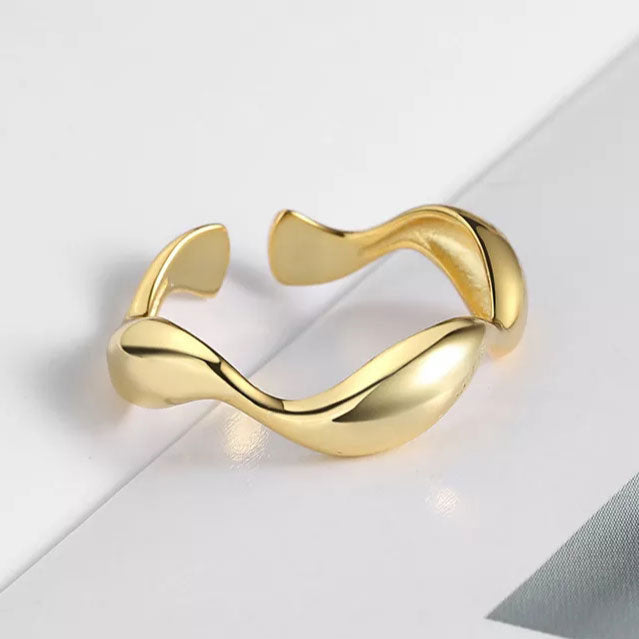 Carisseya | Wave Ring