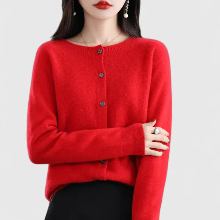 Lyxandria | Comfortable Cardigan Red